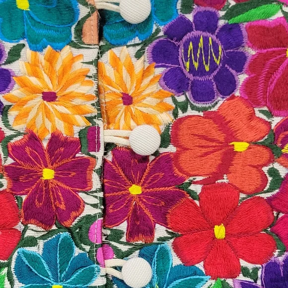 Floral Artisanal Colorful Handmade Embroidered Mayan Crop Jacket Size XL - Picture 9 of 13